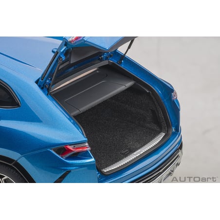 Autoart 1/18 Lamborghini Urus