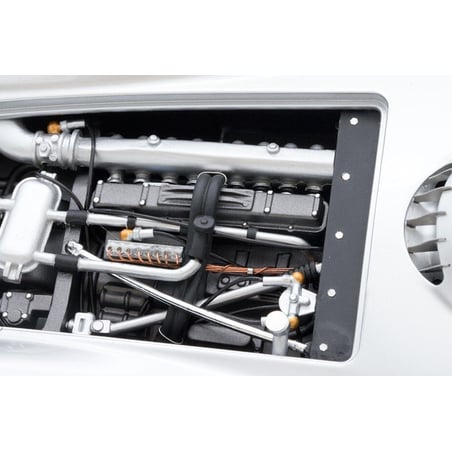 GP Replicas 1/18 Mercedes W196R Streamliner, Νο.16, 1954 Winner F1 Italian GP, Juan Manuel Fangio