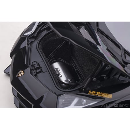 1/18 Lamborghini Aventador Liberty Walk LB-Works Limited Edition