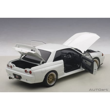 Autoart 1/18 Nissan Skyline GT-R (R32) V-SPEC II Tuned Version