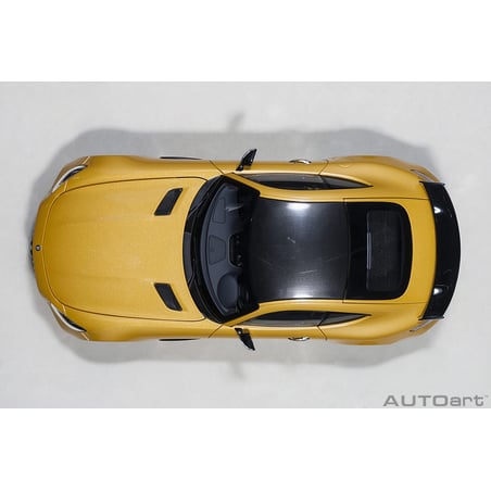 1:18 Mercedes-AMG GT R  (AUTOart)