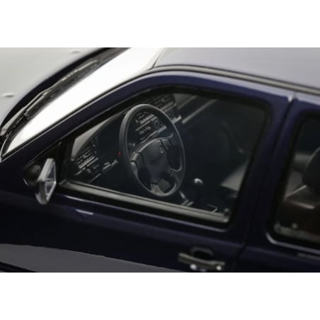 Otto Mobile 1/18 Volkswagen Vento VR6 1996