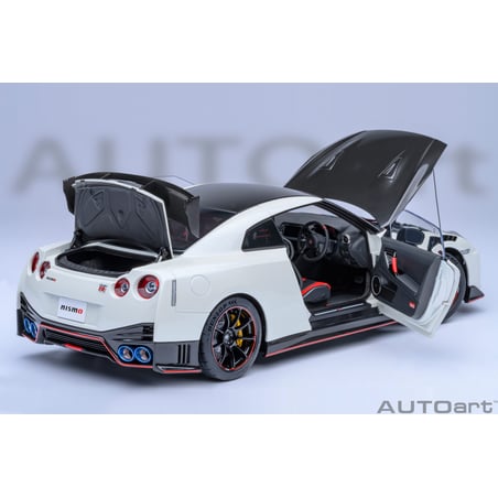Autoart 1/18 Nissan GT-R (R35) Nismo 2022 Special Edition
