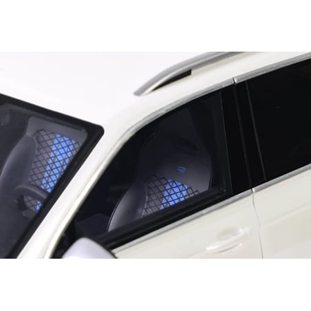 Otto Mobile 1/18 Volkswagen Tiguan R 2021