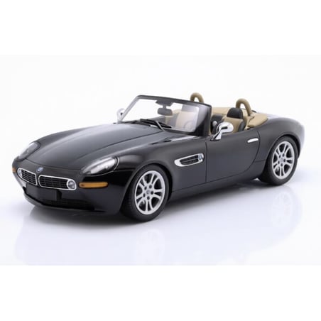 Minichamps 1/18 BMW Z8 Roadster 2000