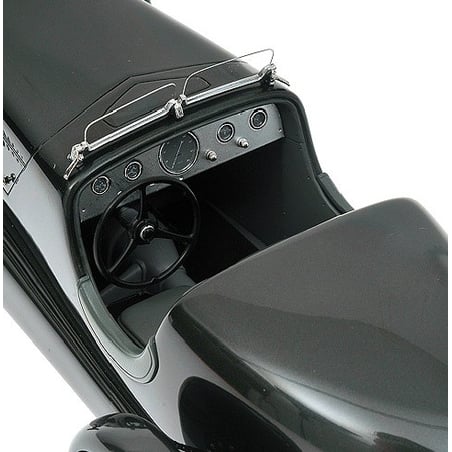 Minichamps 1/18 Edsel Ford's Model 40 Special Speedster 1934