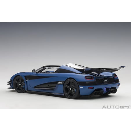 AutoArt  1/18 Koenigsegg One:1