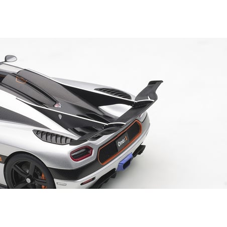 Autoart 1/18 Koenigsegg One:1