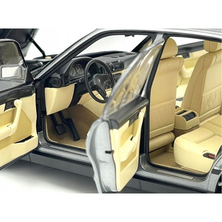 Minichamps 1/18 BMW 5 Series 535i (E34) 1988