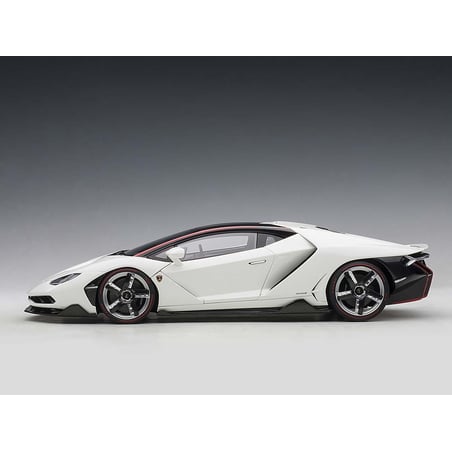 1:18 Lamborghini Centenario (AUTOart)