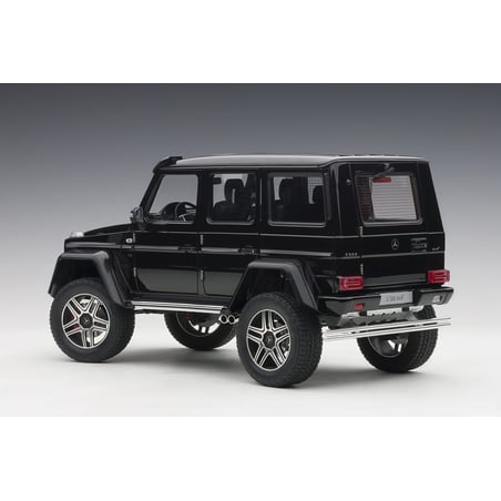 AUTOart 1/18 Mercedes Benz G500 4×4²