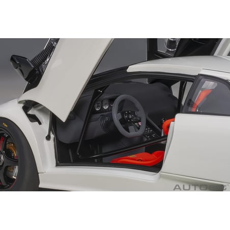 Autoart 1/18 Lamborghini Diablo SV-R