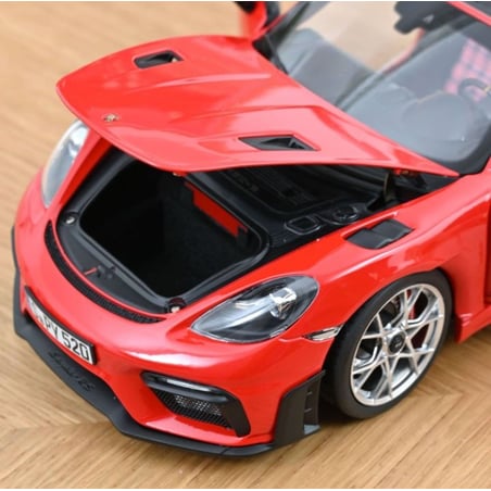 Norev 1/18 Porsche 718 Spyder RS  2023