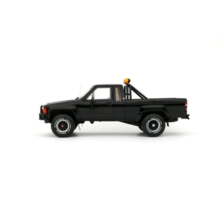 Otto Mobile 1/18 Toyota Hilux SR5 "Marty McFly's Back from the Future" 1985