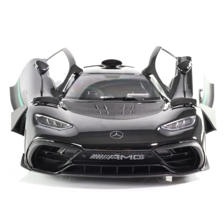 NZG Dealer Pack 1/18 Mercedes AMG ONE C298 2023