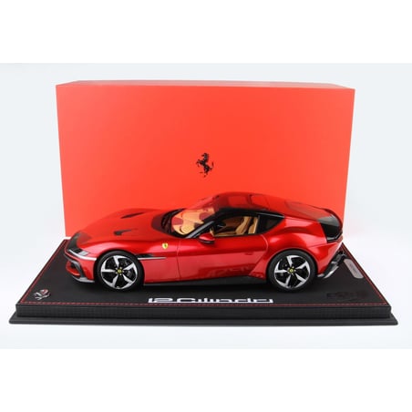 BBR 1/18 Ferrari 12Cilindri V12 830V Panoramic Roof 2024 with Showcase