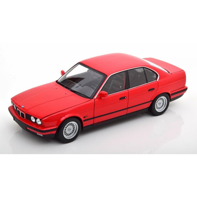 Minichamps 1/18 BMW 5 Series 535i (E34) 1988