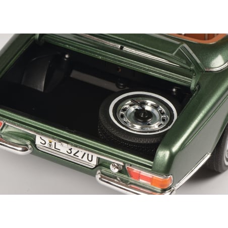 1:18 Mercedes Benz 280 SL