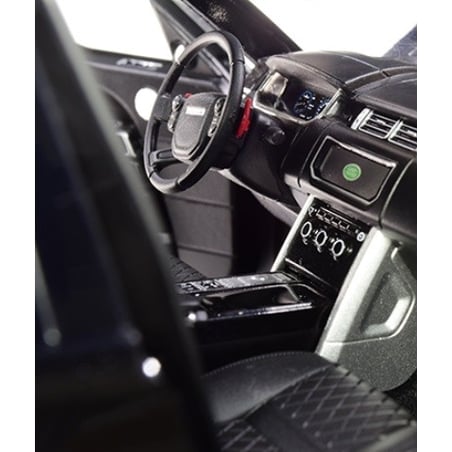 1/18 Range Rover SV Autobiography Dynamic 2017