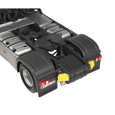 NZG 1/18  Mercedes-Benz Actros Gigaspace 4x2 2016