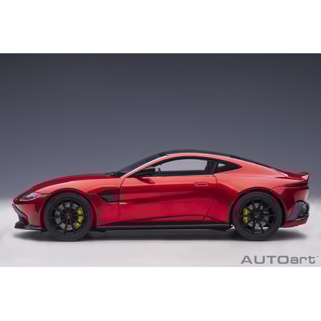 Autoart 1/18 Aston Martin Vantage 2019