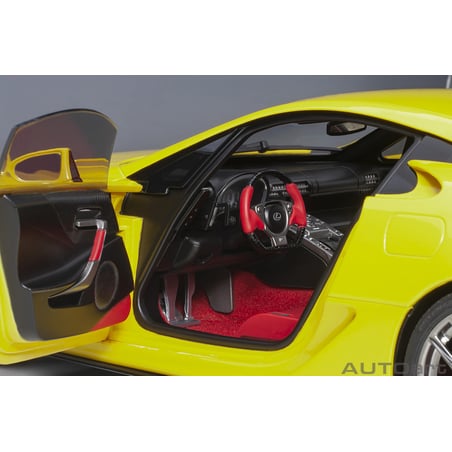 Autoart 1/18 Lexus LFA