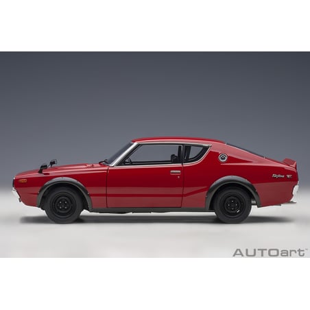 Autoart 1/18 Nissan Skyline 2000 GT-R (KPGC110) Standard Version