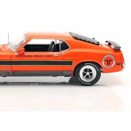 Highway 61 1/18 Ford Mustang Mach 1 Texas International Speed Way Pace Car 1970