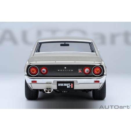 Autoart 1/18 Nissan Skyline 2000 GT-R (KPGC110) Tuned version 1973 with RS Watanabe wheel