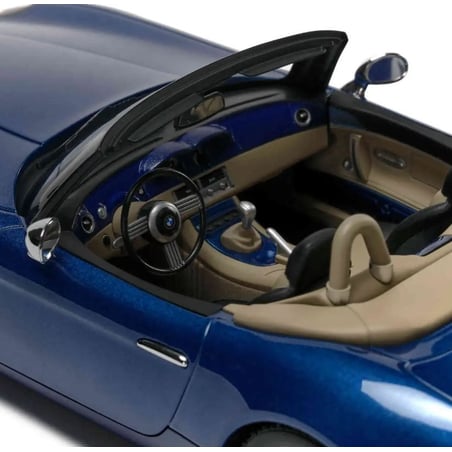 Minichamps BMW Dealer Box 1/18 BMW Z8 Roadster 2000