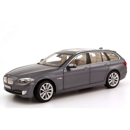 1:18 BMW 550i Break Touring 2010 F11