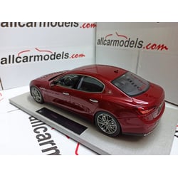 1/18 Maserati Ghibli 2013