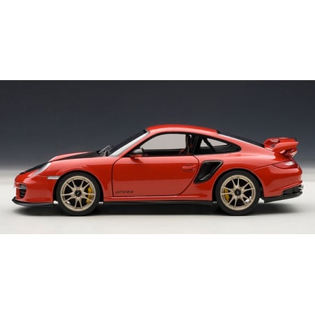 Autoart 1/18 Porsche 911 (997) GT2 RS