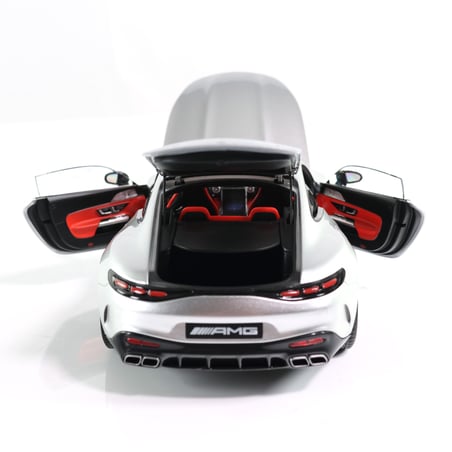 NZG 1/18 Mercedes Benz  AMG GT 63 4Matic