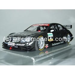 Autoart 1/18 Mercedes Benz...