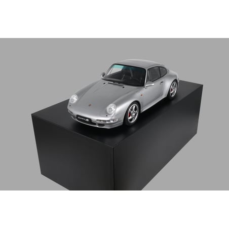 GT Spirit 1/8  Porsche 911 [993) Carrera 4S 1995