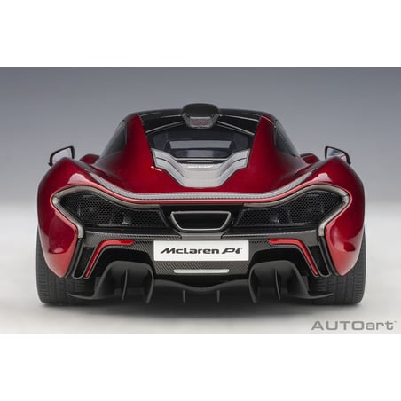 1:18 McLaren P1