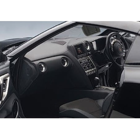 1:12 Nissan Skyline GTR - R35 Premium Edition (AUTOart)