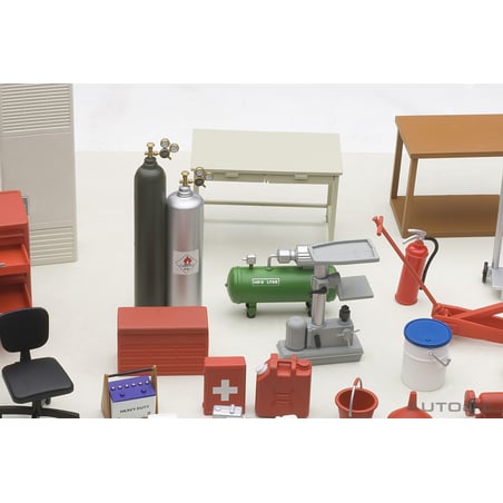 Autoart 1/18 Garage kit set (version 1)
