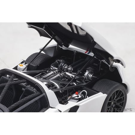 Autoart 1/18 Hennessey Venom GT Spyder “World Fastest Edition”