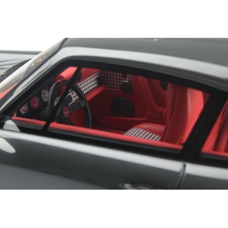 1/18 Porsche 911 (964)  RWB Body Kit 1992 “Burgundy”