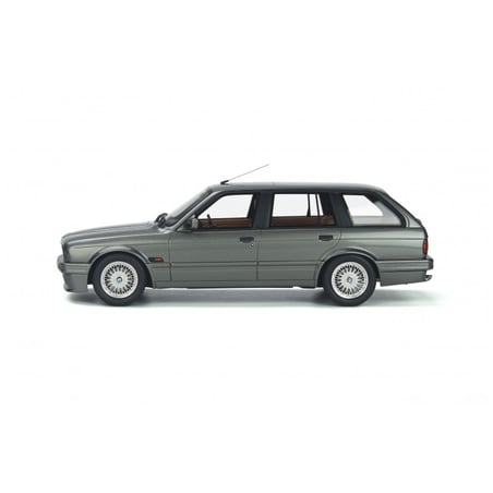 1/18 BMW E30 Touring 325i 1991