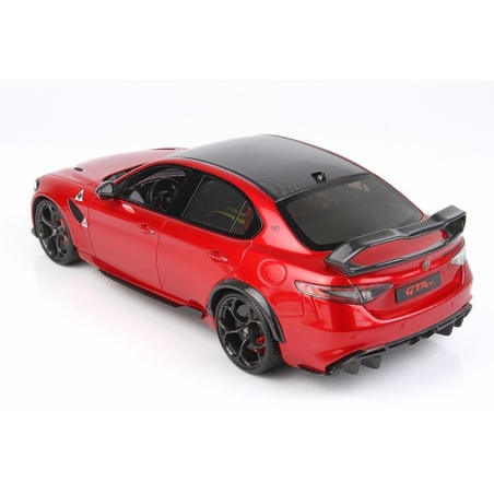 BBR 1/18 Alfa Romeo Giulia GTAM Rosso GTA Roll Bar Rosso Red Brakes