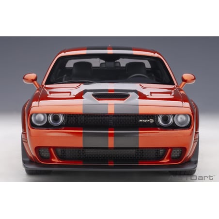 Autoart 1/18 Dodge Challenger SRT Hellcat Widebody 2018