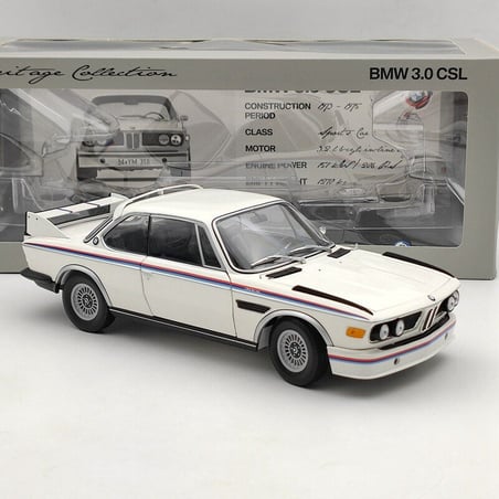 Minichamps BMW Dealer Pack 1/18 BMW 3.0 CSL 1973
