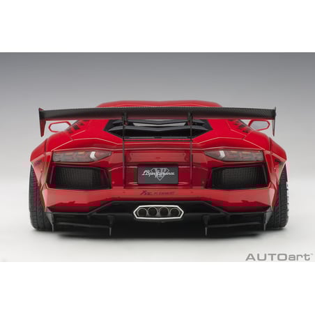1:18 LB-WORKS Lamborghini Aventador  (AUTOart)