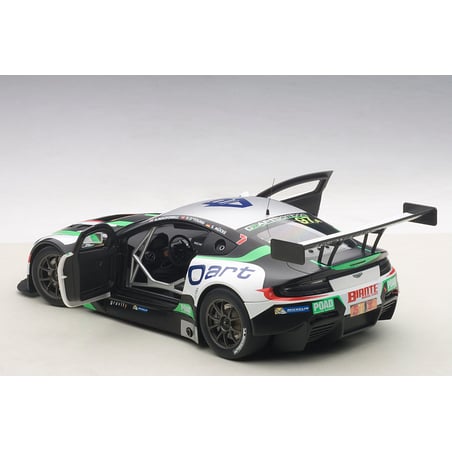 Autoart 1/18 Aston Martin V12 Vantage Bathrust 12 Hours Race 2015- No.97 A.Macdowall/D.O'Young/S.Mucke