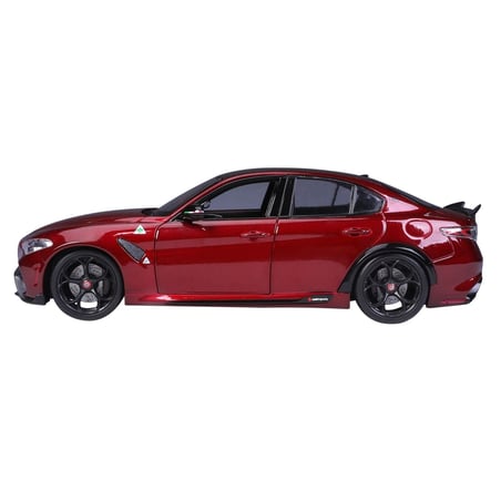 Burago 1/18 Alfa Romeo Giulia GTA 2020
