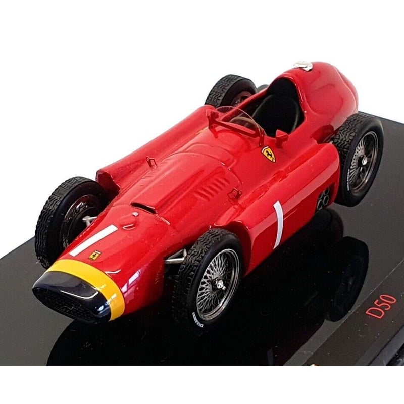 HotWheels 1/43 Ferrari D50 Juan Manuel Fangio