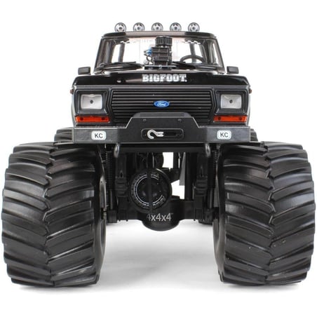 Greenlight 1/18 Ford F-250 BIGFOOT Monster Truck with 66 inch tires 1974